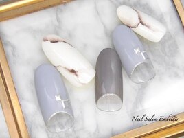 (1367)天然石逆フレンチネイル