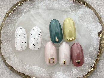 ジェンナ(Jann)/Aコース ダルメシアンネイル