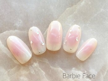 バービーフェイス 恵比寿(Barbie Face)/チークネイル