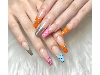 アウラ ネイル(Aura Nail)/