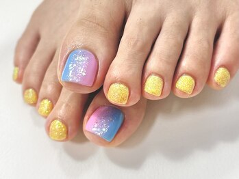 ランネイル 名古屋伏見(RANnail)の写真/6月限定★フットワンカラー5,000円オフ込み/素足なんてもったいない!足も可愛くして気分あげましょう!