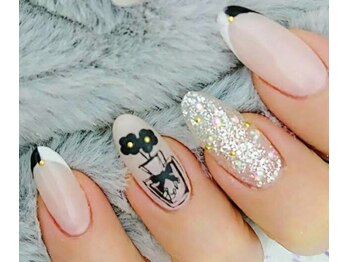 モノトーン&手書きアート