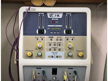 鍼灸指圧マッサージ新高円寺治療室/機器そろっています！