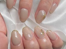 ジェナ(Jenna)/シンプル先端ラメライン