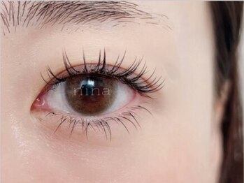ニーナ(nina)の写真/LED無料変更◎一重瞼や下がりまつげの方リピート多数♪《アップリフティングラッシュ》で上向きまつげに♪