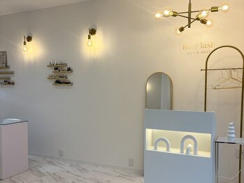 Rizz lash eye&nail 生駒店 /アイサロン/ネイルサロン