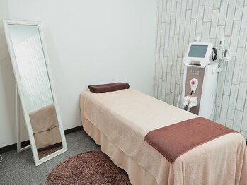 プレシャス(precious)/店内/小顔/毛穴/脱毛/ヘッドスパ