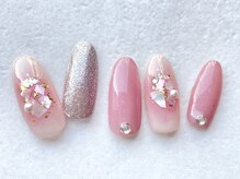 ターラ(Tara)/チークシェルネイル