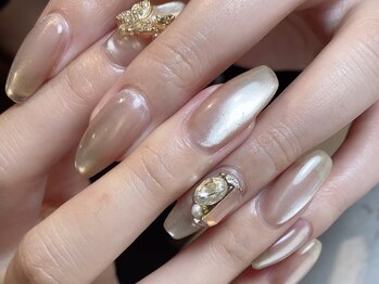 レヴィア(Revia)/