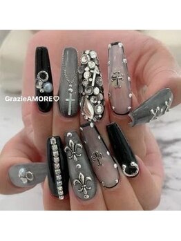 クイーンネイル(Queen Nail)/