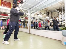 横浜さくらボクシングジムの雰囲気（複数人でのご来店も大歓迎です。お気軽にお問い合わせ下さい。）