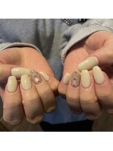 リリ ネイルアンドアイラッシュ(LiRi nail&eyelash)/大人ビジュネイル