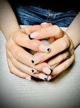 サング ネイル ビューティー アトリエ(suNg nail beauty atelier)/フレンチ×ハート