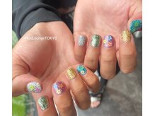 プルースラウンジ トウキョウ(Plus Lounge TOKYO)/カラフルラメ★ギラギラ夏ネイル