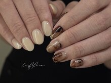 ネイルサロン ティフィン(tiffin)/～秋先取りニュアンス～