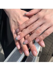 カラフルフレンチネイル