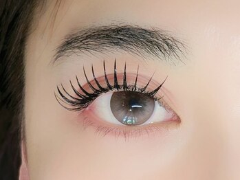 アイリー(eyeliy)の写真/【LEDエクステ120本¥8700★】スピーディー×圧倒的高持続の最新LEDエクステ取り扱いサロン♪