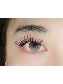 ボリュームのある目元にしたい