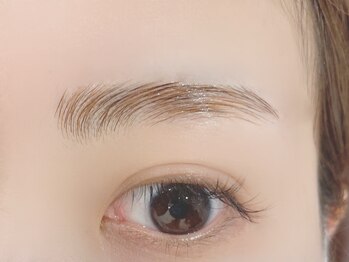 ブローマ(BROOMA)/ハリウッドブロウリフト