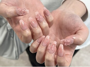 コム 草加マルイ店(com by neolive)の写真/【韓国/ワンホン持ち込みデザイン¥5550~】トレンドのパーツやア-トも◎新作トレンドネイルができるサロン★