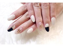 リーヴェ(Riebe)/ブロックネイル