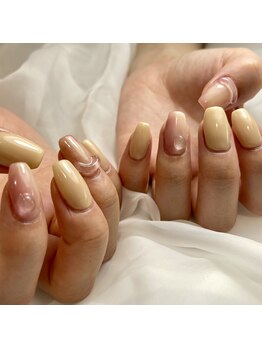 大人気な桃ネイル