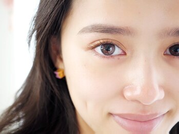 アシャンティー(ashanty)の写真/お客様に寄り添う独自カウセリングで長年のお悩みを解決★人気のパリジェンヌ&美眉スタイリングで魅力UP♪