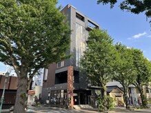 美容整体サロン キュー オー ヴイ(Q.O.V)の雰囲気（こちらのビルの5階です【小顔矯正/骨盤矯正/肩こり/痩身/整体】）