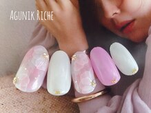 アグニークリッシェ(Agunik Riche)/【花柄ネイル】