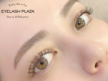 アイラッシュプラザ(EYELASH PLAZA)の写真/フラットラッシュor最高級セーブル160本まで付け放題！国産低刺激グルーもご用意!束感まつげパーマも有り☆