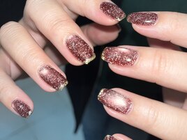 流行りのフラッシュネイル
