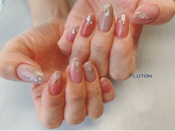 ネイルアンドアイラッシュ プルトン(Nail＆Eyelash PLUTON)/爪先シェルネイル