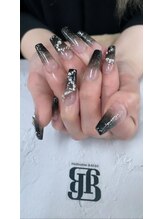 ネイルサロンレイアス(RAYAS)/黒グラデーションスカルプネイル