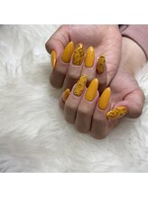 白べぇーっ 本店 湊町店/ロゴネイル