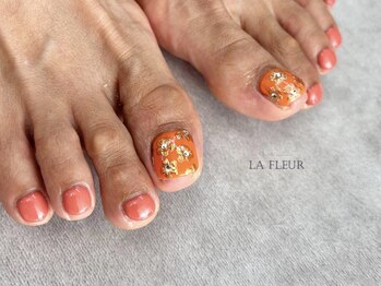 ラ フルール(La Fleur)/ネイルモデル 選べる親指アート