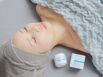 サロンソワ(salon 想和)/クリスティーナ/ローズドメーラ