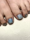 夏のうるキラフットネイル