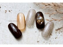 ネイルクローネ(nail crone)/パーツ埋め込みネイル