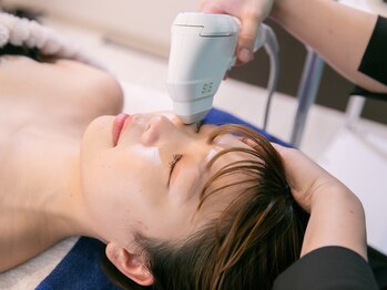 ビパール(bea pull)の写真/【本格サロンメンテ】最先端技術＆熟練の技でリフティング！"２重顎・ほうれい線が気になる方必見です!