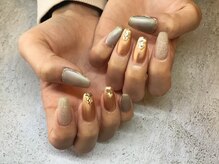 ラウト デコレーションアンドネイルサロン(Lauto Decoration&Nail Salon)/マットミラーニュアンスネイル