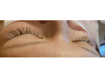 トータルビューティーサロン アリス(ALICE)/セーブルつけ放題&カラー