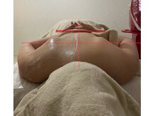 ウツク(utuku)/左側をマシンで筋膜リリース　