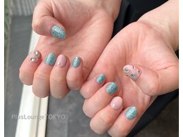 グリッター×ビジューネイル♪