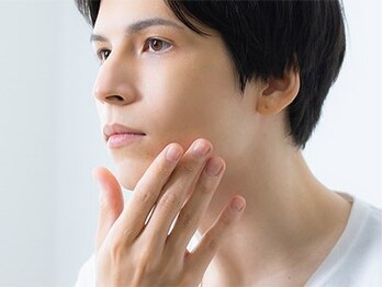 エーエスシー バイ アカイケクリニック イオンモール徳島店(asc by AKAIKE Clinic)の写真/身だしなみを整えて清潔感UP！毎日の髭剃りのお悩みも解消！脱毛しながら、憧れの美肌をGet♪
