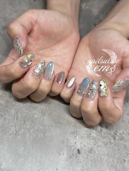 エム(em)/7・8月定額ネイル