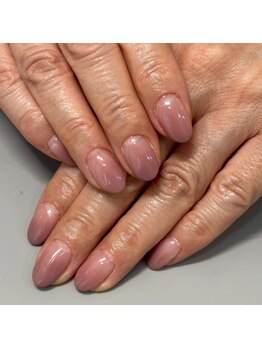 カラグラ/ニュアンスネイル