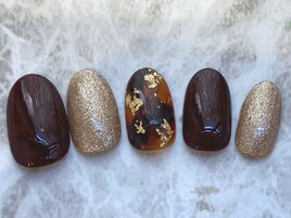 金アクセントのべっ甲×ボルドー