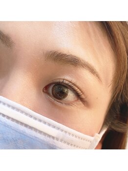 イードット(E.)/まつげパーマで印象チェンジ