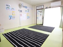 整体屋中道の雰囲気（大きな鏡で全身のしてか確認をしてしっかり調整をします！）