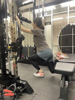 ジェイグローズ(JgrowS)/トレーニングで姿勢改善♪